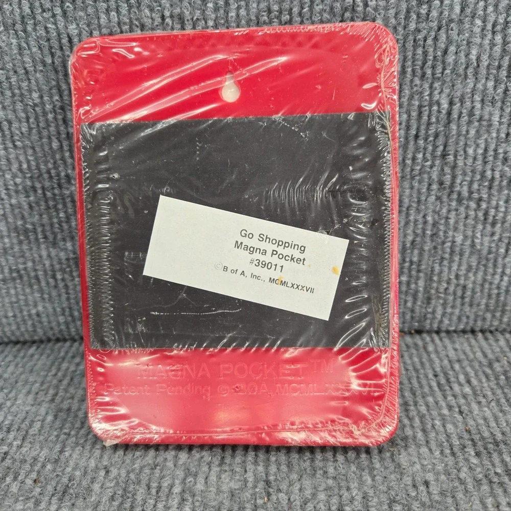 Magna Pocket 80s Go Shopping Magnetic Notepad Red